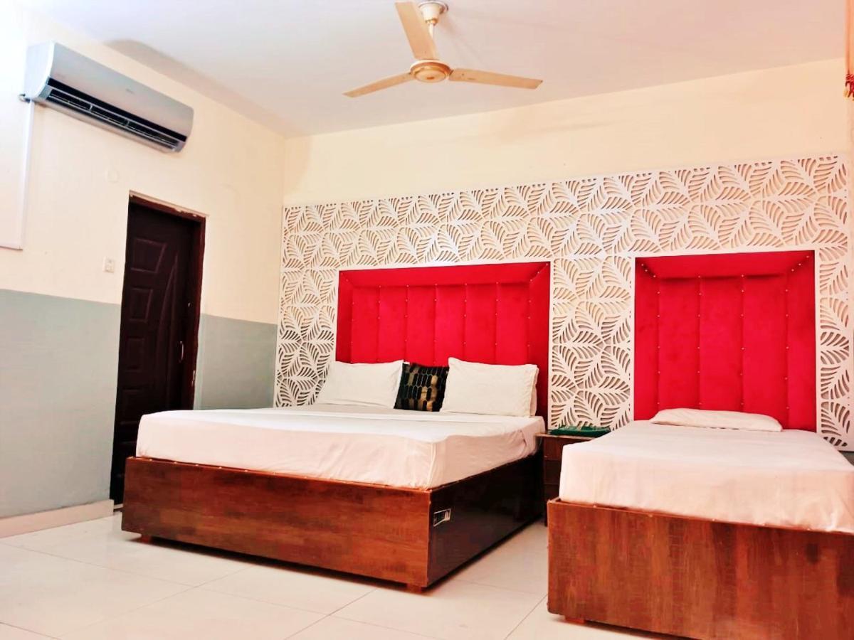 Moon Soon Hotel Lahore Extérieur photo